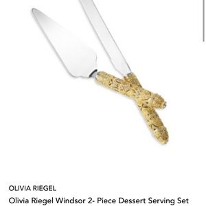 Olivia Riegel cake cutting set